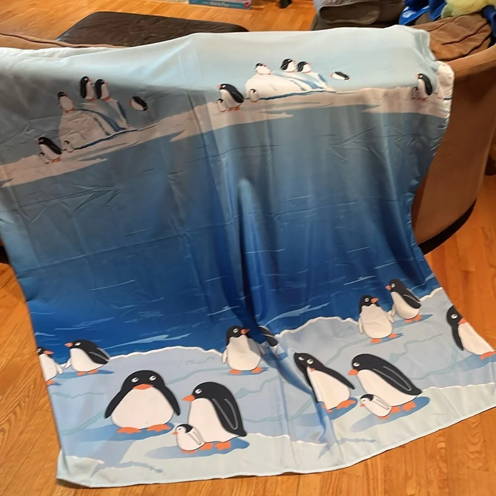 Penguins Bathroom Shower Curtain with Matching accessories set of 7
